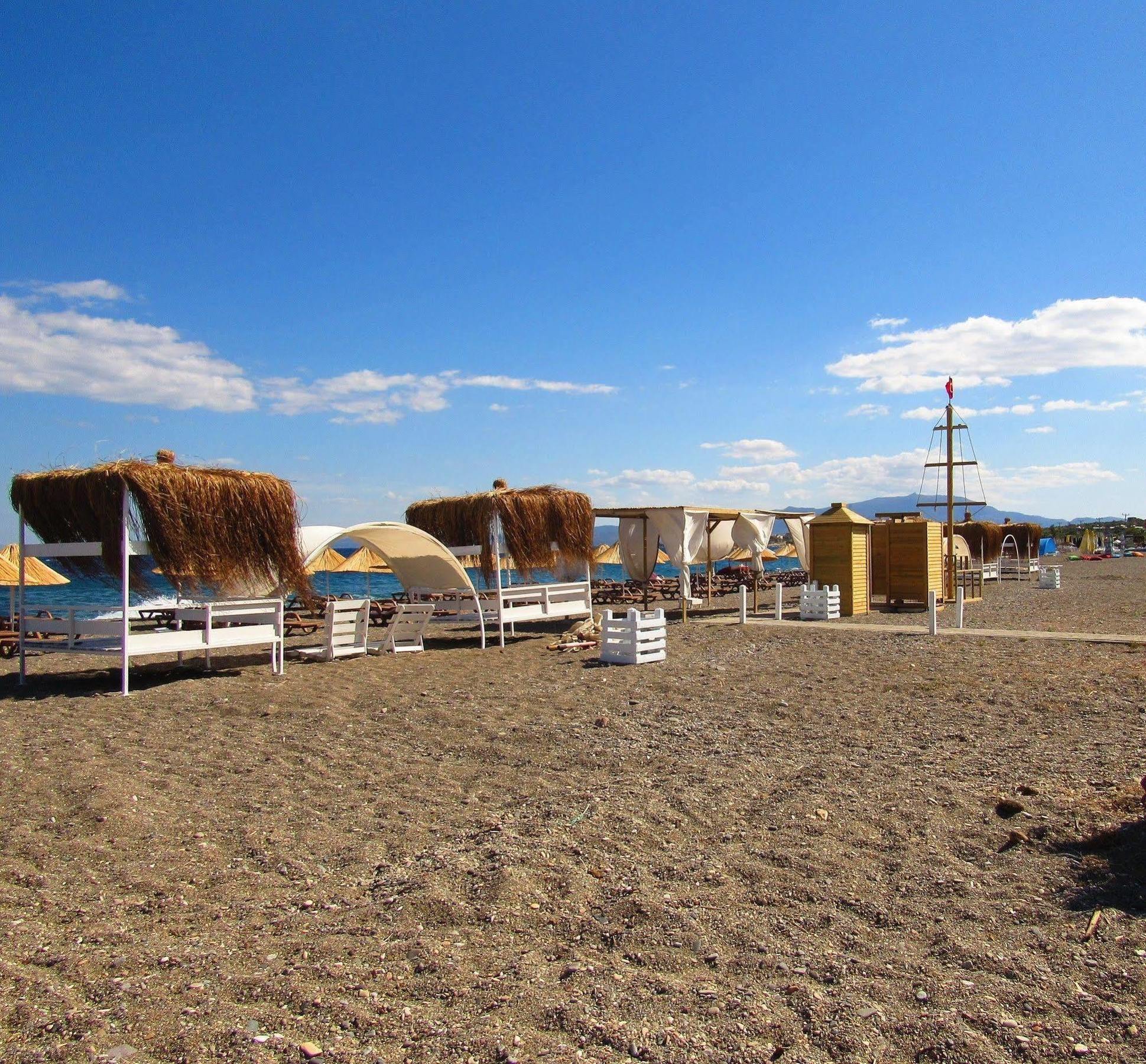 Assos Hunters Hotel (Adults Only) Buitenkant foto
